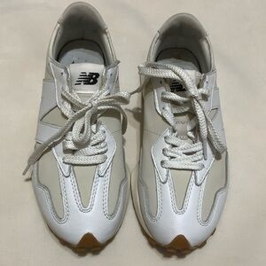 New Balance WS327LA  White /Moonbeam Gum Women's